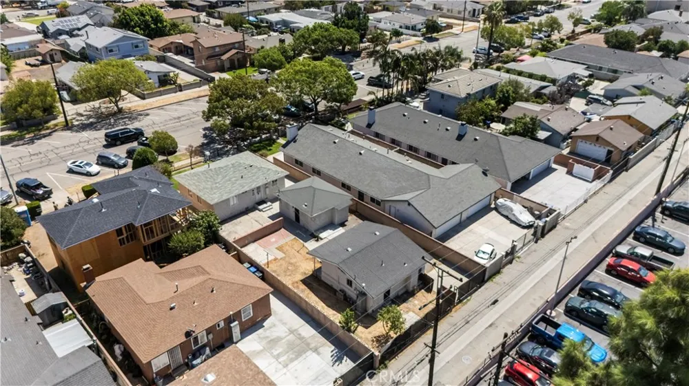 157 Alameda Avenue Azusa, CA 91702