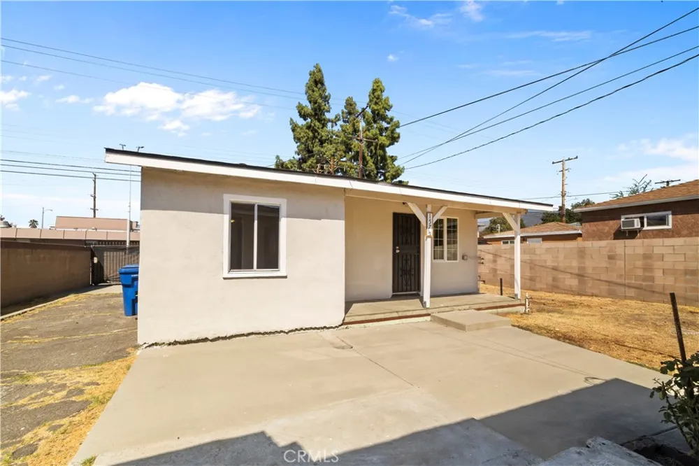 157 Alameda Avenue Azusa, CA 91702