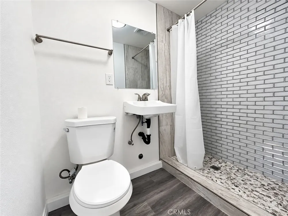 925 Washington Long Beach, CA 90813