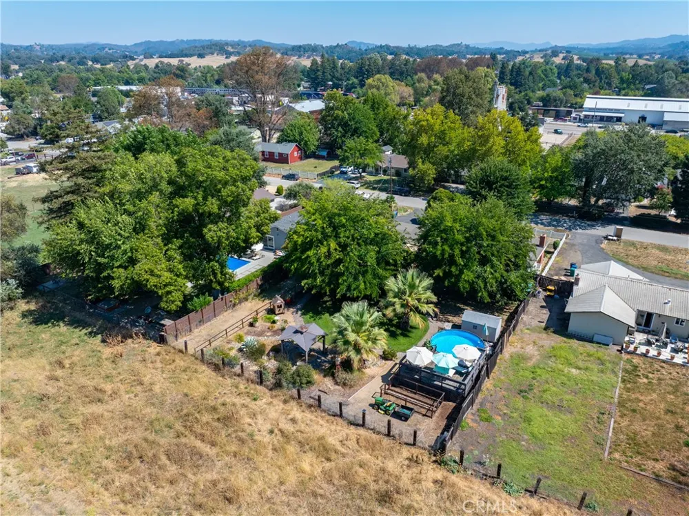 22460 F Street Santa Margarita, CA 93453