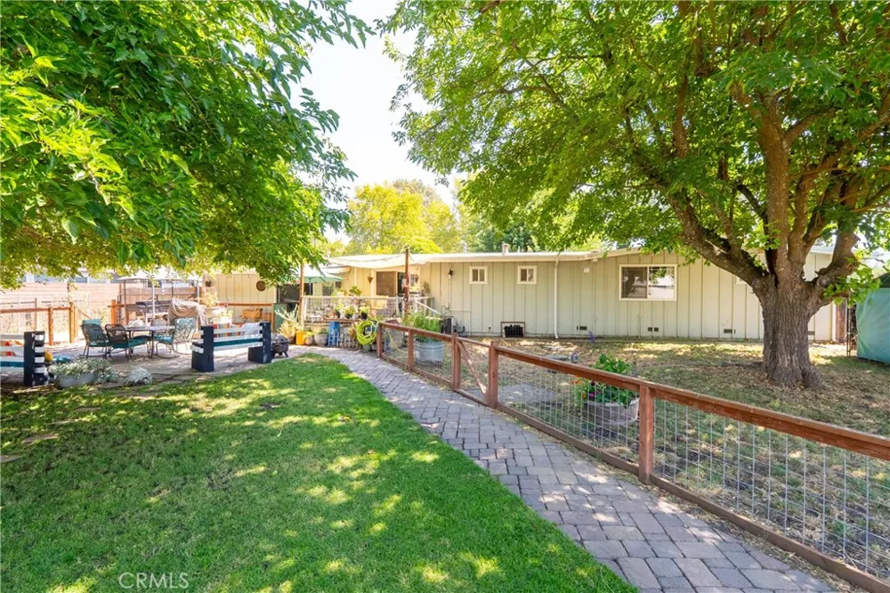 22460 F Street Santa Margarita, CA 93453