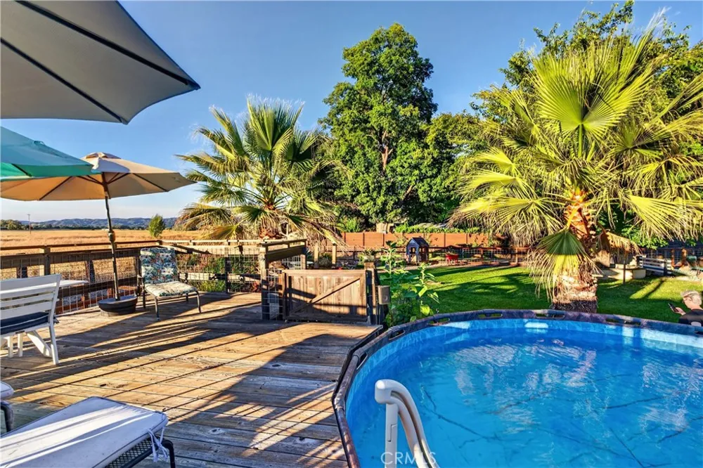 22460 F Street Santa Margarita, CA 93453
