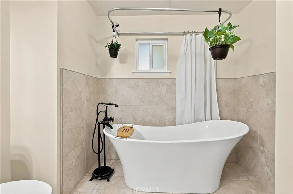 22460 F Street Santa Margarita, CA 93453
