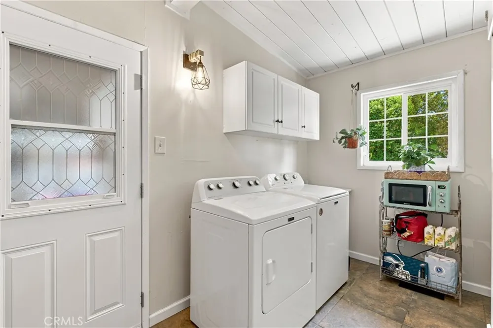 22460 F Street Santa Margarita, CA 93453