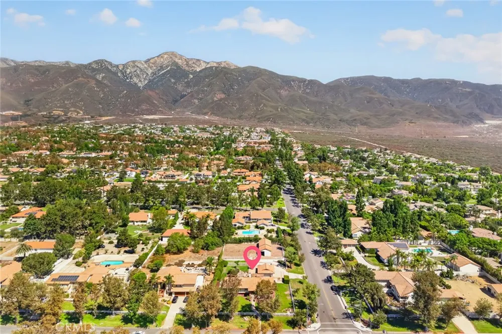 11028 Wilson Rancho Cucamonga, CA 91737