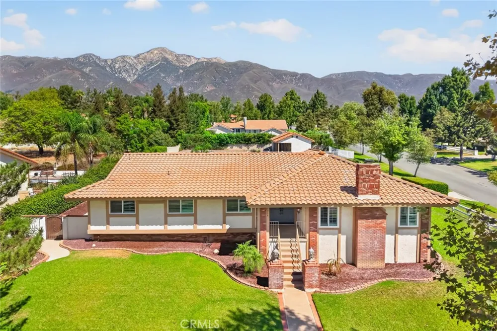 11028 Wilson Rancho Cucamonga, CA 91737