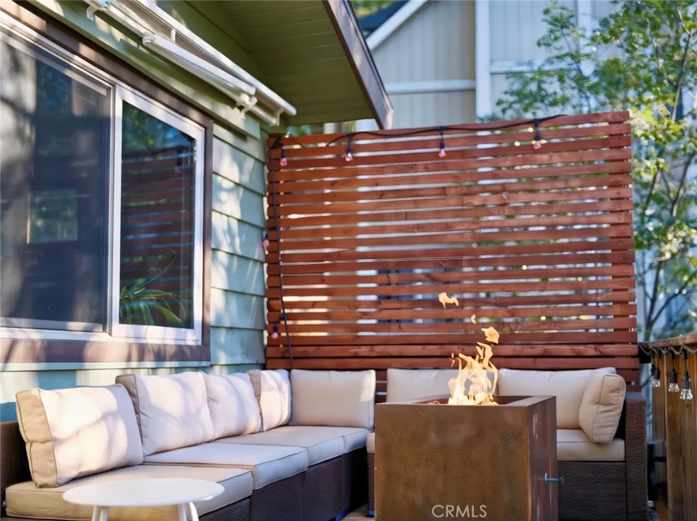 904 Sandalwood Lake Arrowhead, CA 92352