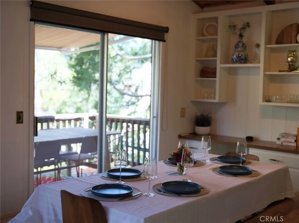 904 Sandalwood Lake Arrowhead, CA 92352