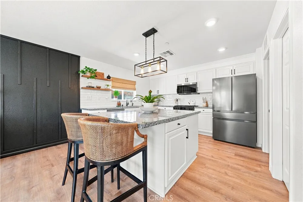 26567 Calle Los Robles Menifee, CA 92585