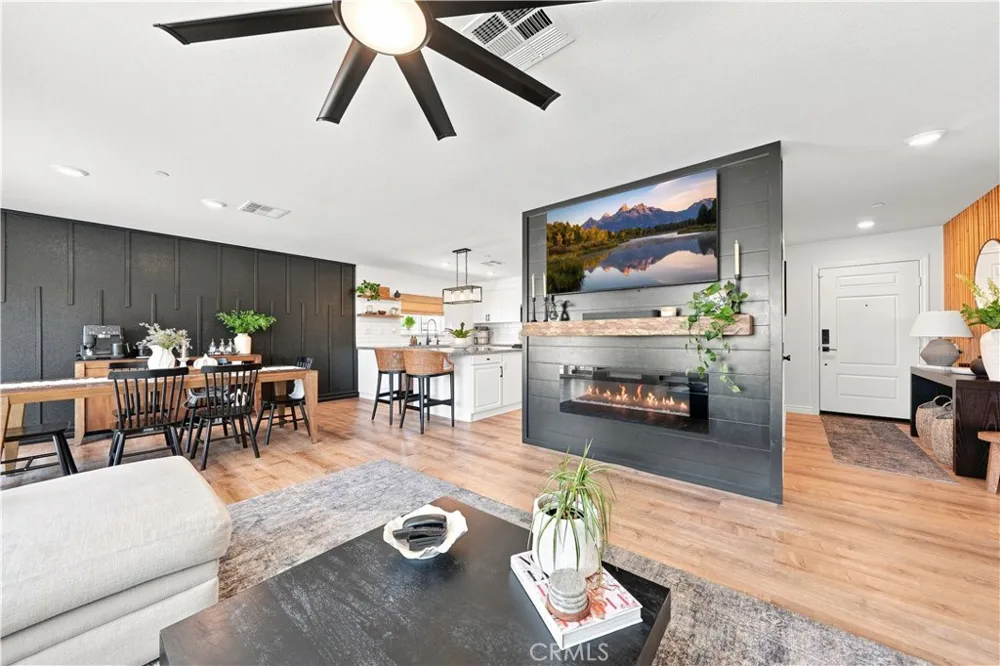 26567 Calle Los Robles Menifee, CA 92585