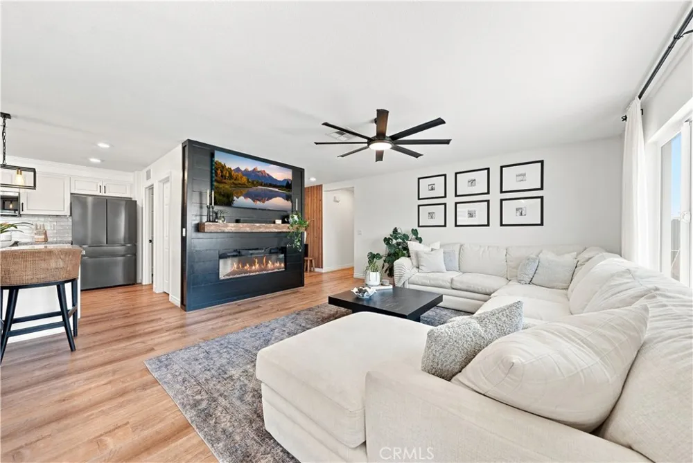 26567 Calle Los Robles Menifee, CA 92585