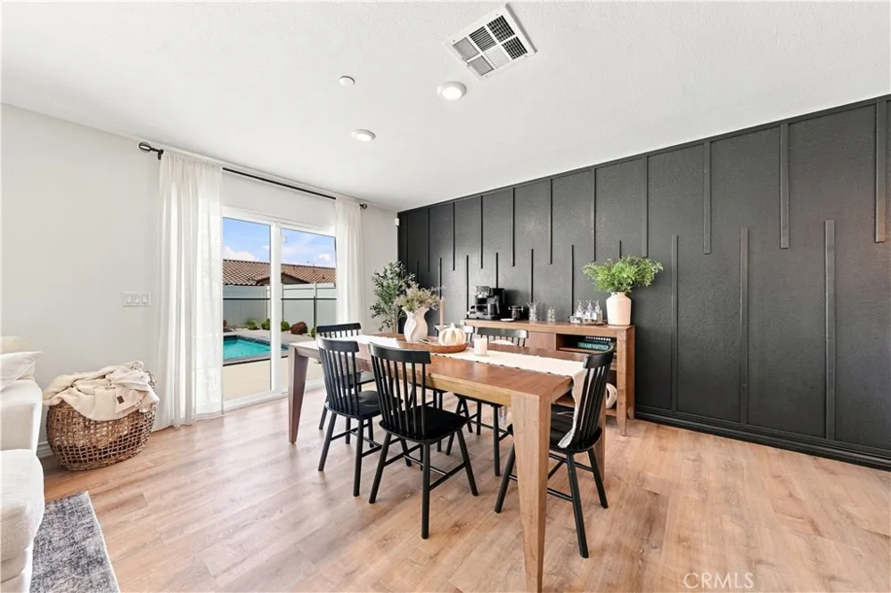 26567 Calle Los Robles Menifee, CA 92585