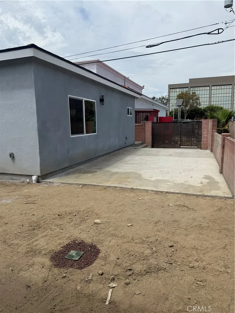 12349 Granite Garden Grove, CA 92843