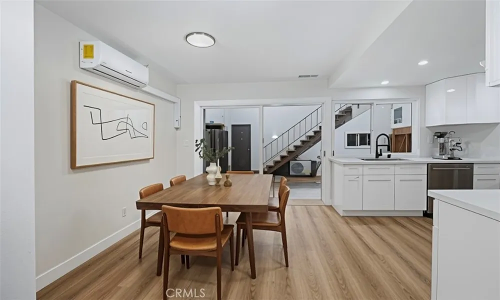 11103 La Naranja Court Fountain Valley, CA 92708