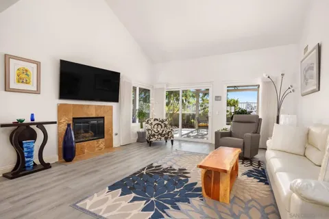4950 Galicia Way