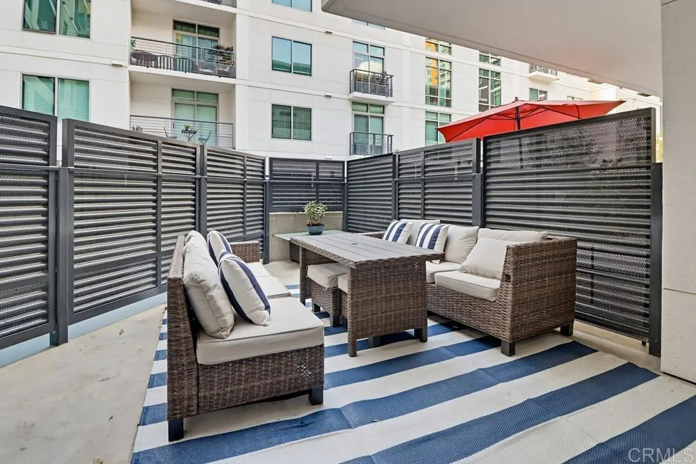 425 W Beech St #226 San Diego, CA 92101