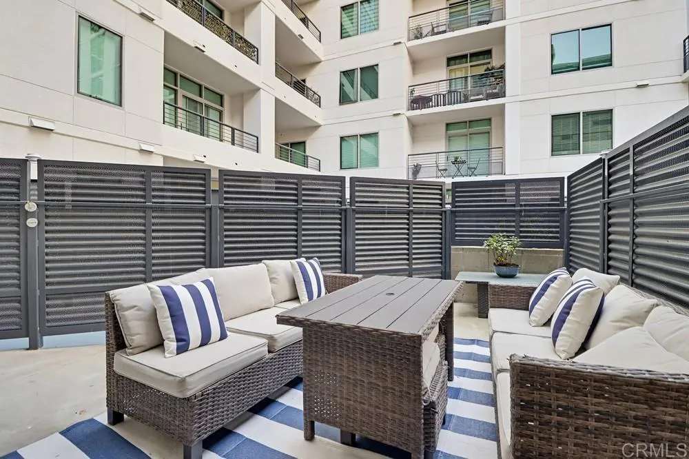 425 W Beech St #226 San Diego, CA 92101