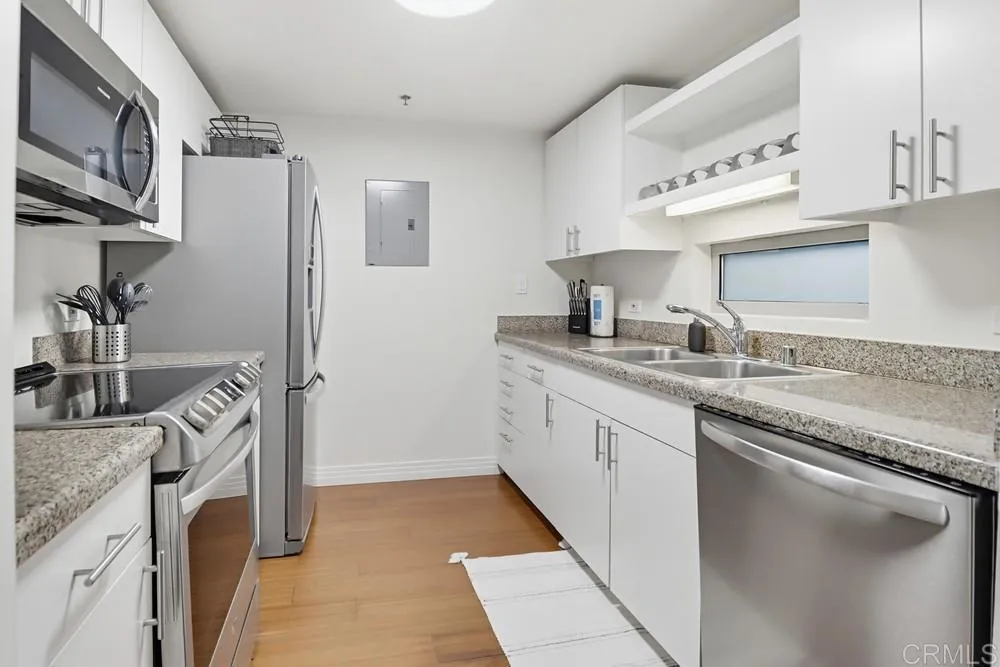 425 W Beech St #226 San Diego, CA 92101