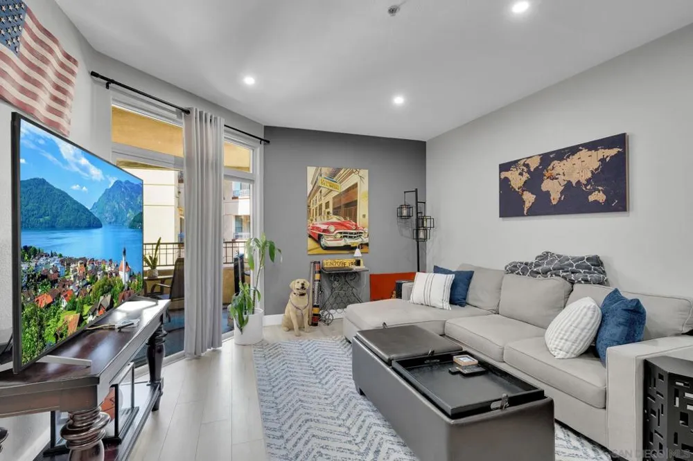 1501 Front #527 San Diego, CA 92101