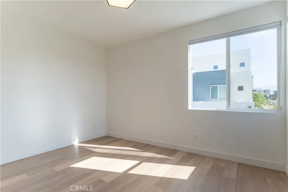 301 Baluster Irvine, CA 92618