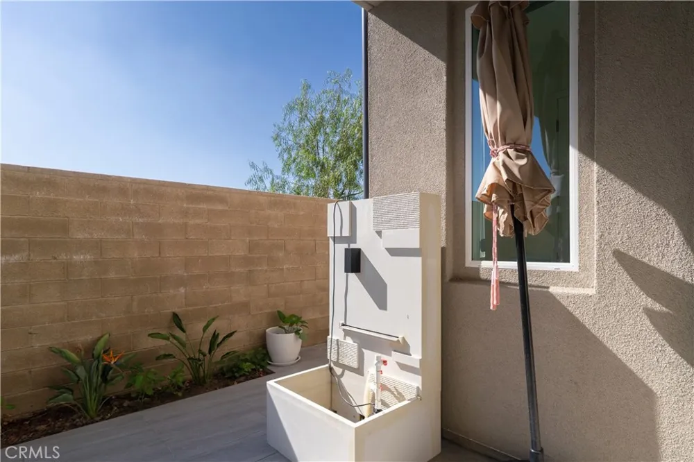 301 Baluster Irvine, CA 92618