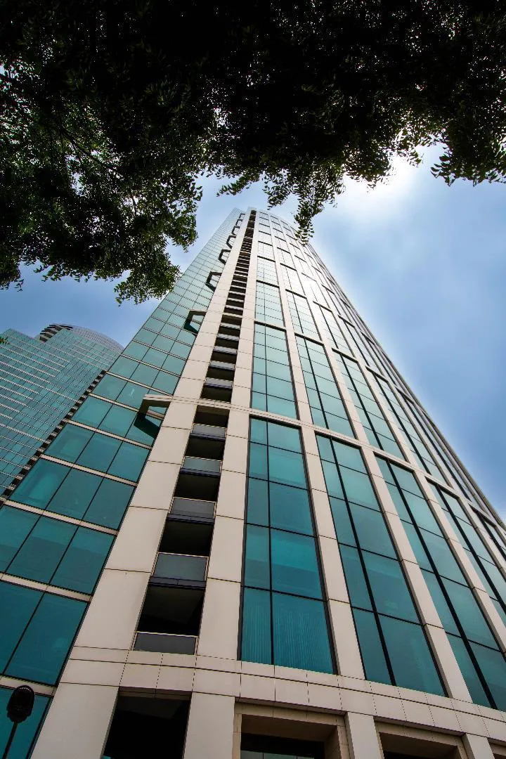425 1st Street #3201 San Francisco, CA 94105
