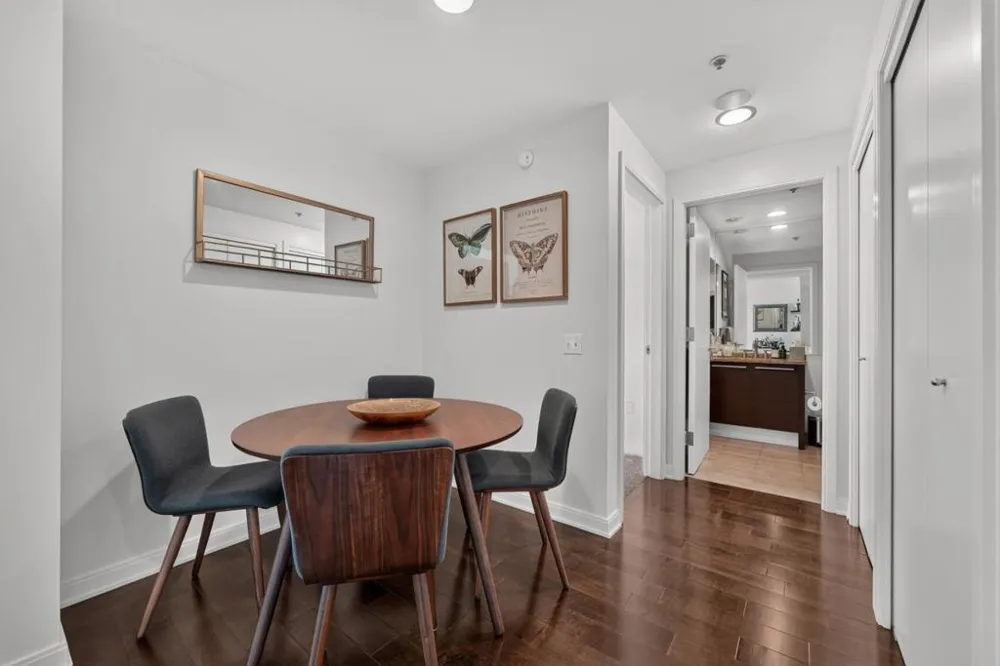 425 1st Street #3201 San Francisco, CA 94105