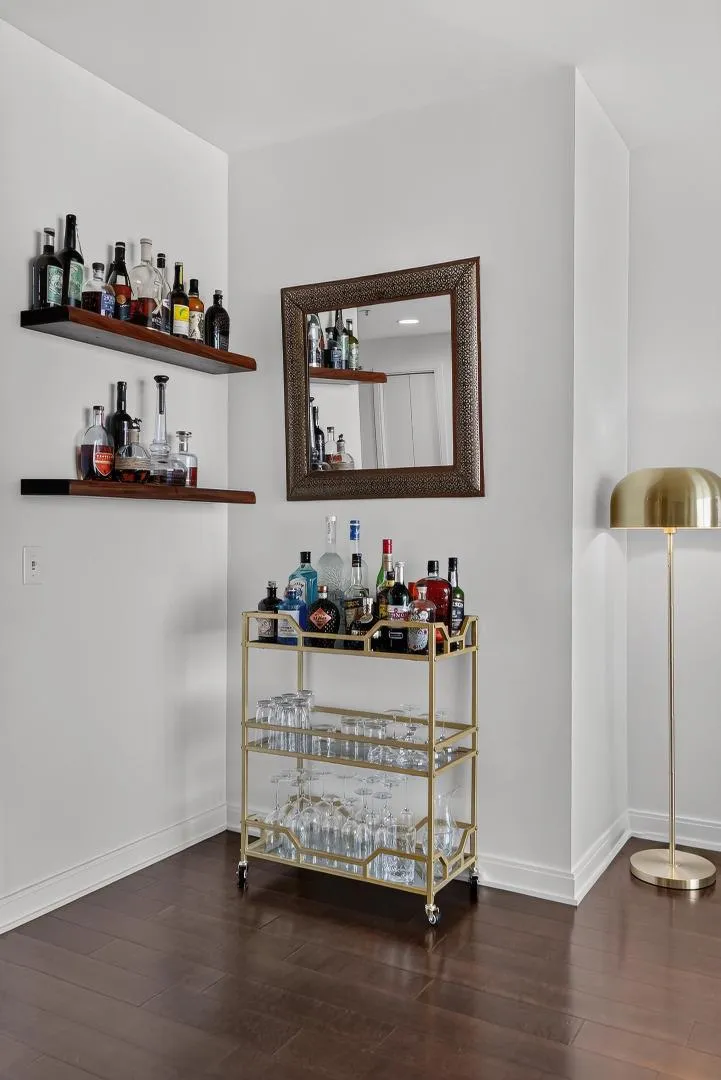 425 1st Street #3201 San Francisco, CA 94105