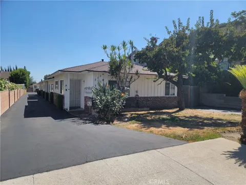 1116 W Duarte #B