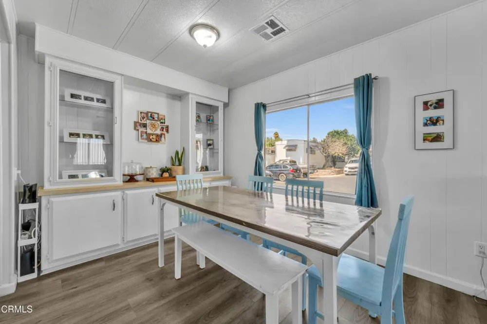 2184 Pavo Court #12 Thousand Oaks, CA 91362