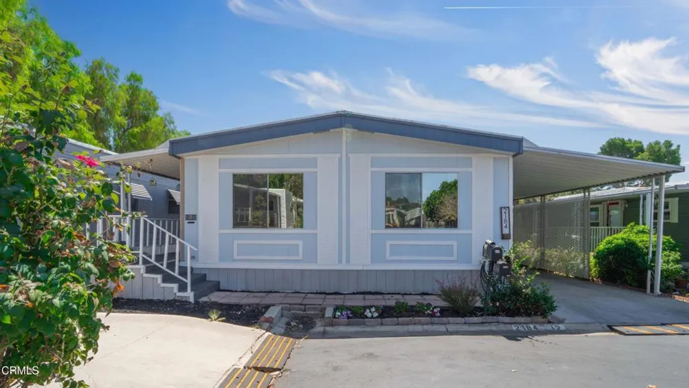 2184 Pavo Court #12 Thousand Oaks, CA 91362