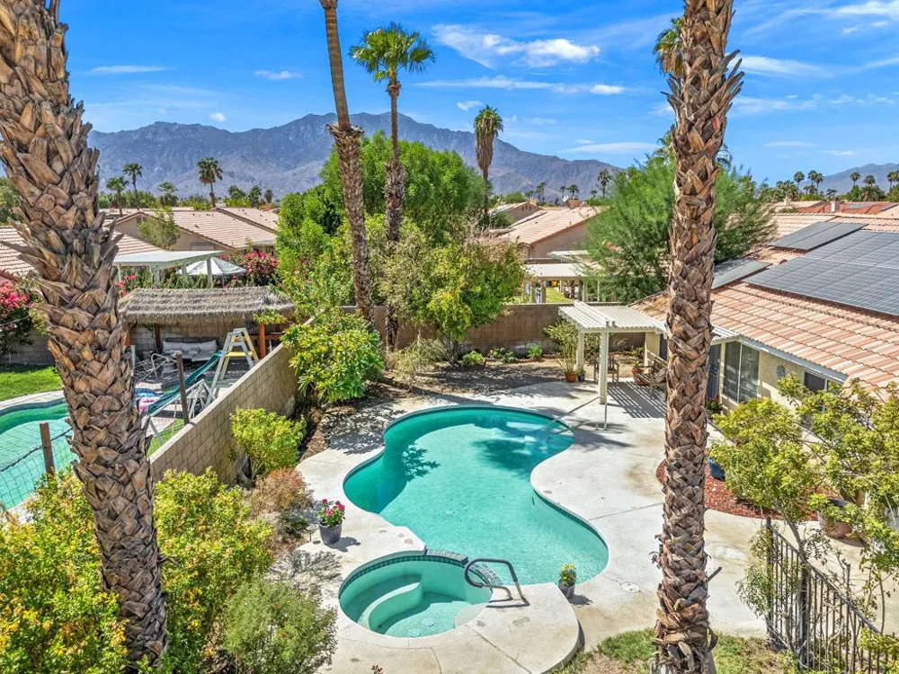 69857 Brookview Way Cathedral City, CA 92234