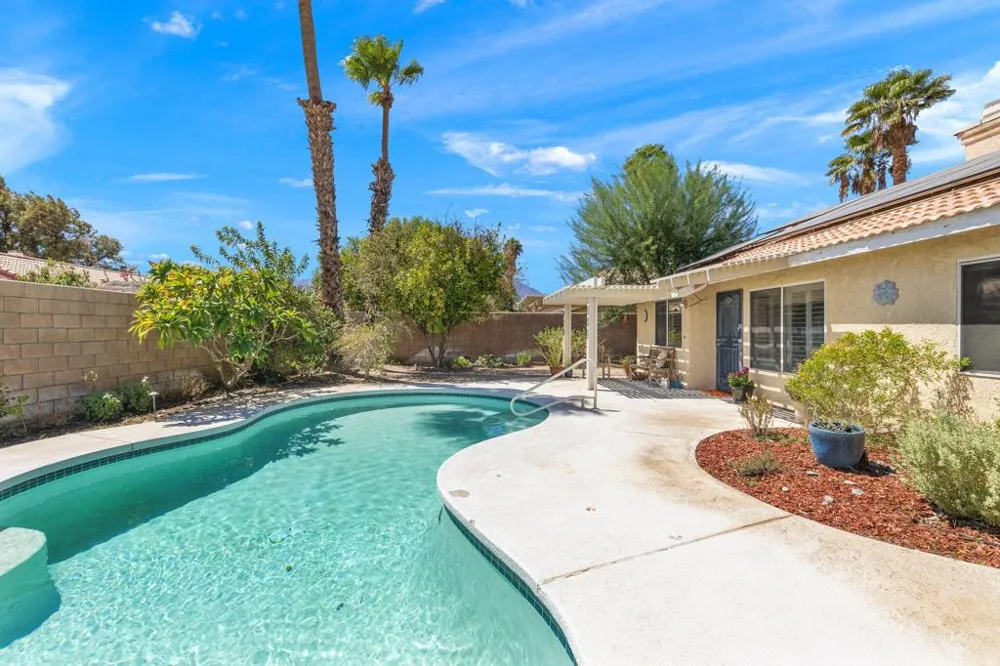 69857 Brookview Way Cathedral City, CA 92234
