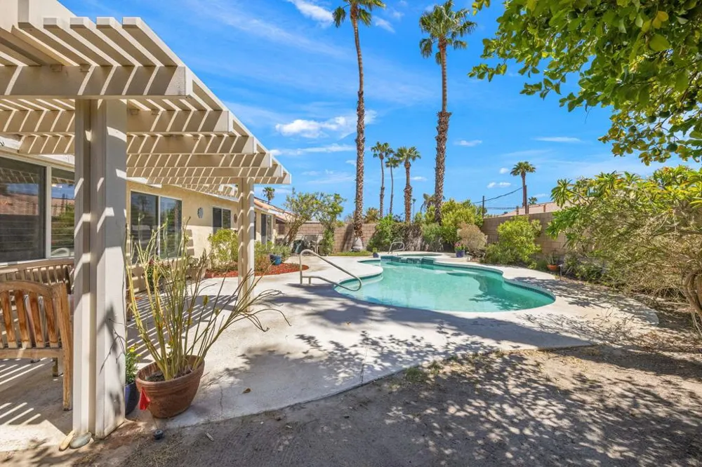 69857 Brookview Way Cathedral City, CA 92234