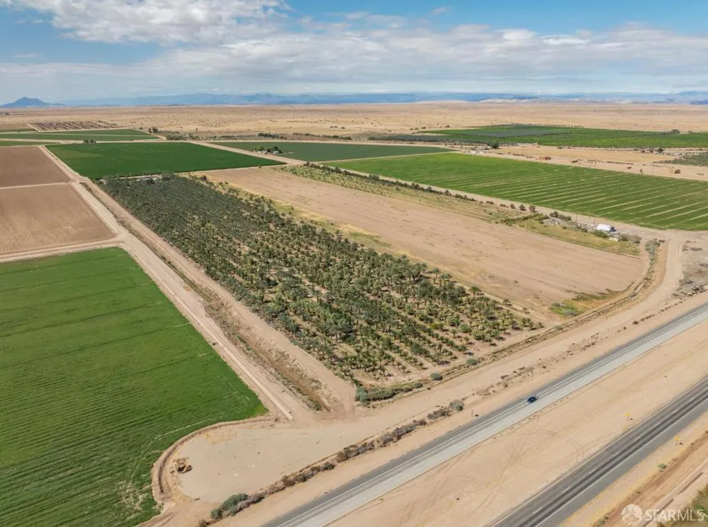 5296 Buck Road Brawley, CA 92227