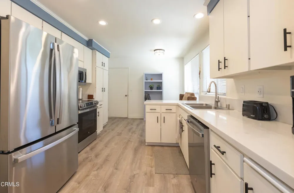 7213 Village 7 Camarillo, CA 93012