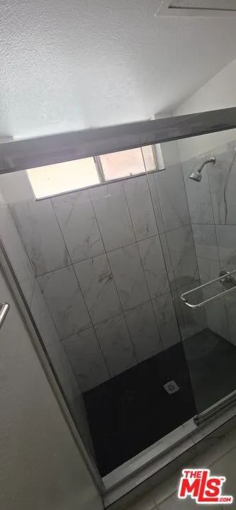 12023 Stone Gate Way Los Angeles, CA 91326