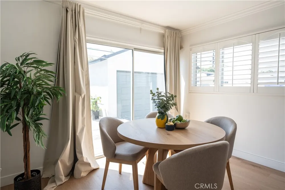 372 E Floral Monterey Park, CA 91755