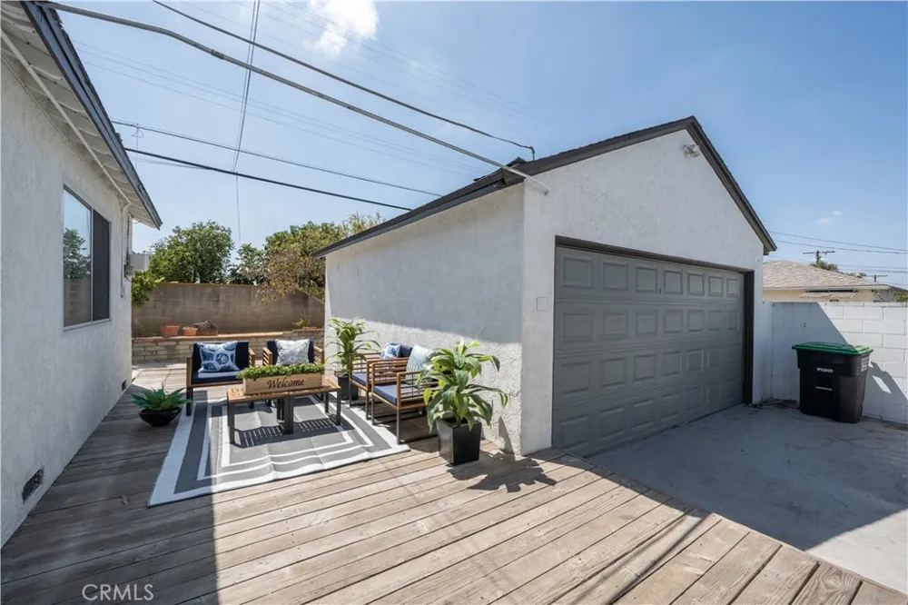 372 E Floral Monterey Park, CA 91755