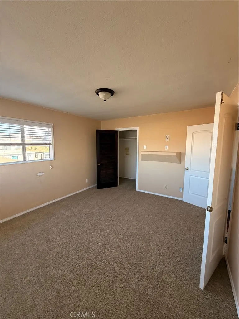210 29th Street #B Newport Beach, CA 92663