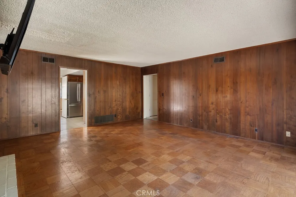 3141 E Palmyra Avenue Orange, CA 92869