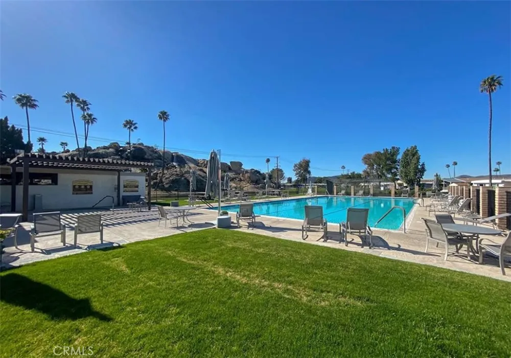 5001 W Florida #623 Hemet, CA 92545