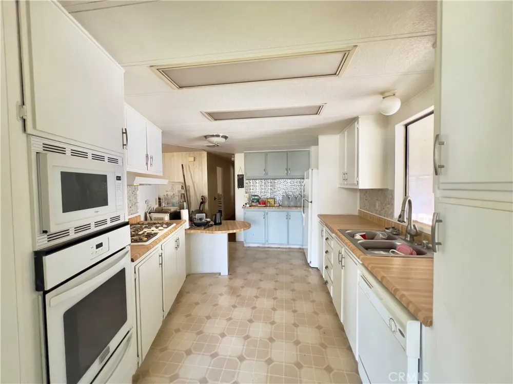 5001 W Florida #623 Hemet, CA 92545