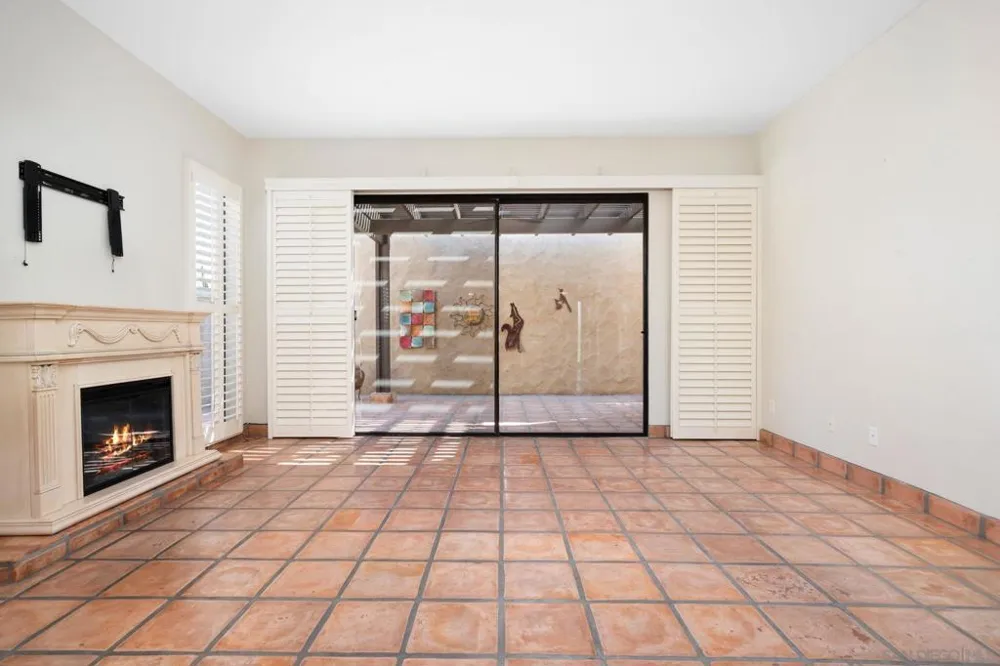 4837 S Winners Circle #A Palm Springs, CA 92264