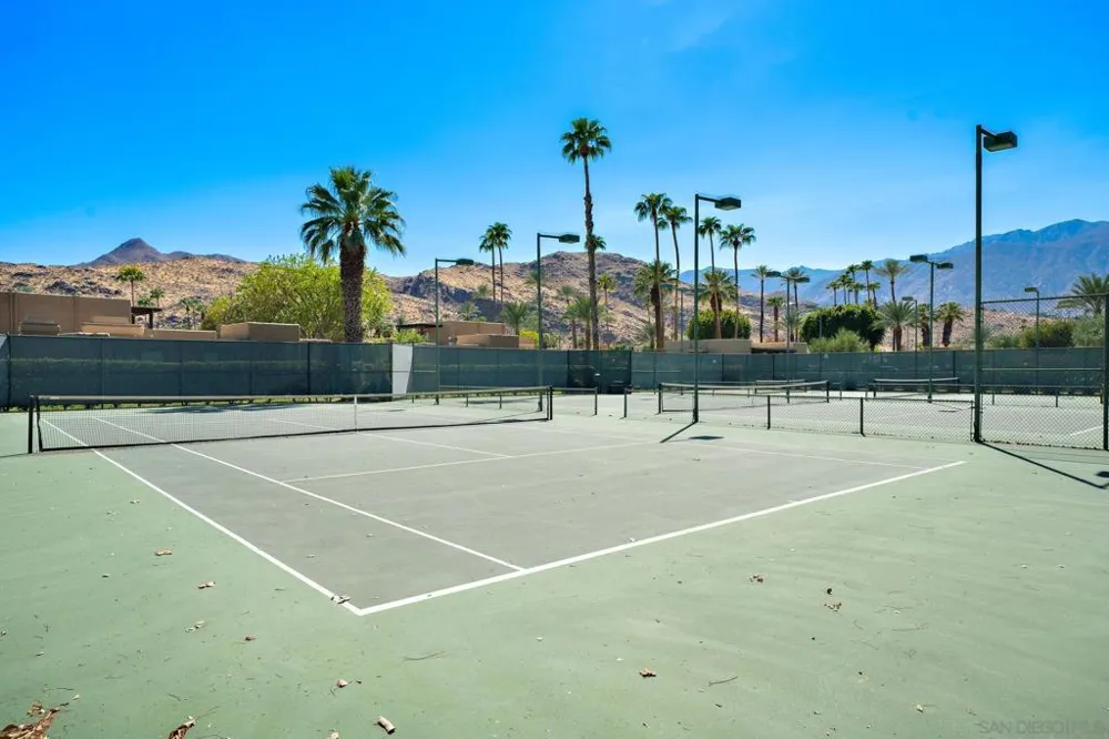 4837 S Winners Circle #A Palm Springs, CA 92264