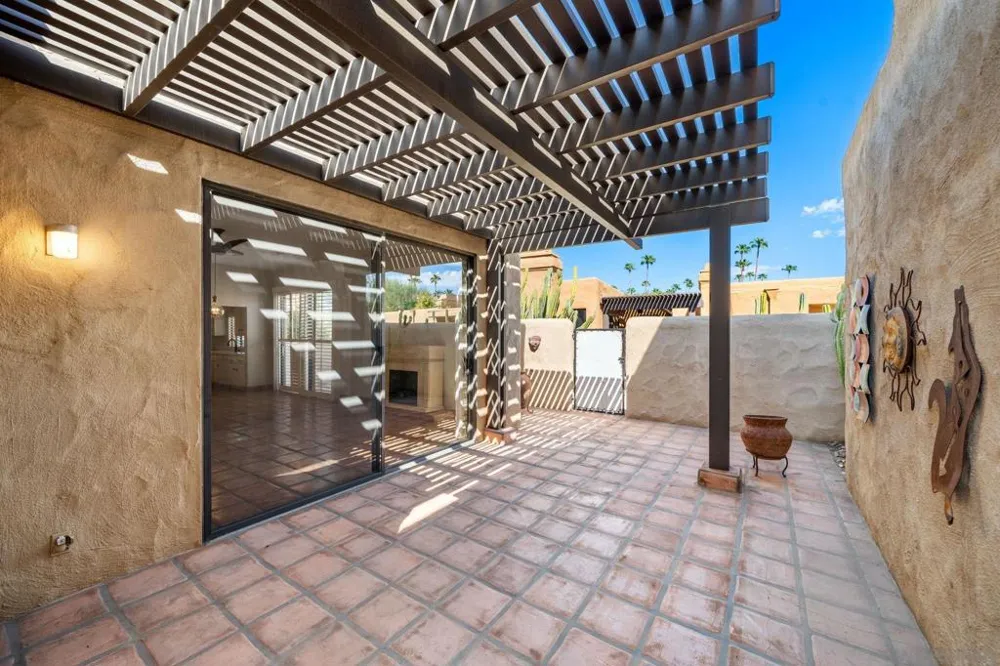 4837 S Winners Circle #A Palm Springs, CA 92264
