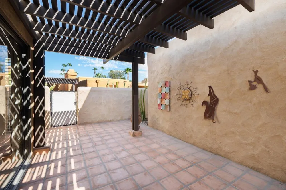 4837 S Winners Circle #A Palm Springs, CA 92264