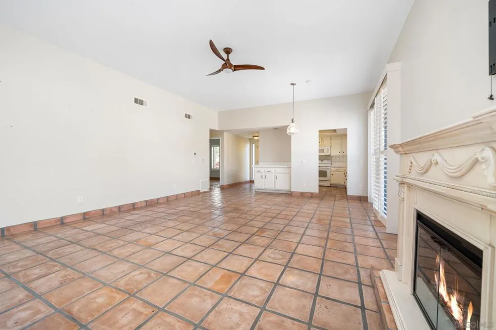 4837 S Winners Circle #A Palm Springs, CA 92264