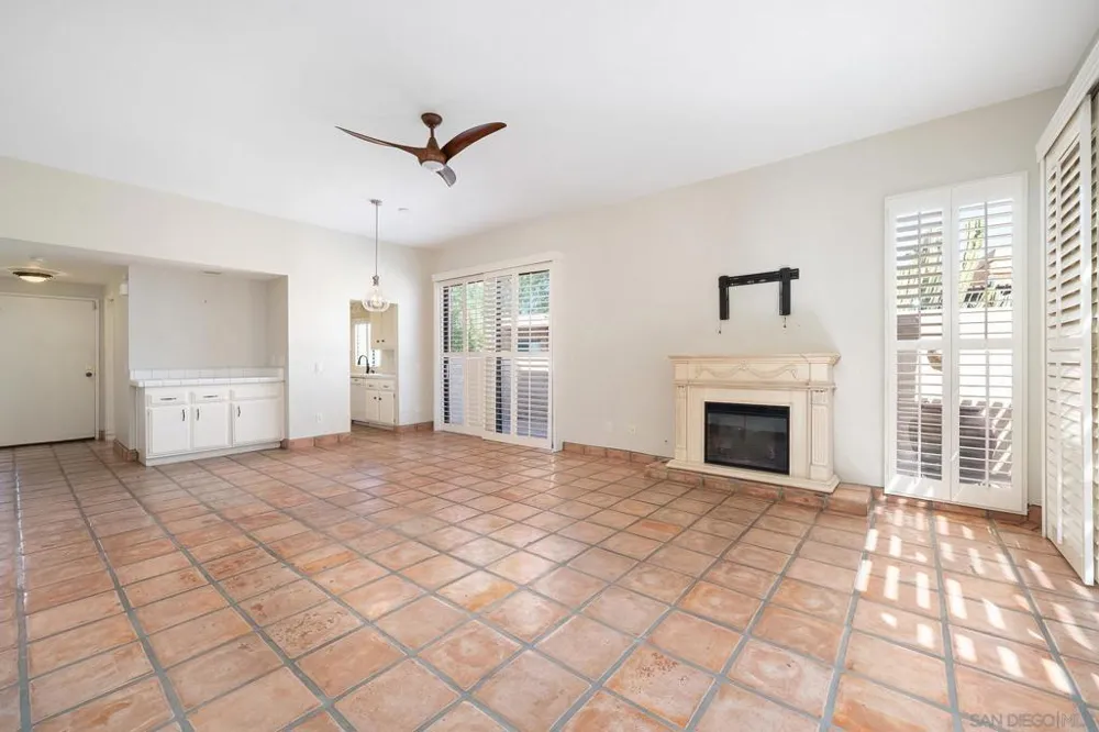 4837 S Winners Circle #A Palm Springs, CA 92264
