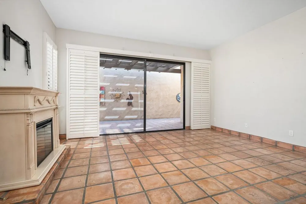 4837 S Winners Circle #A Palm Springs, CA 92264